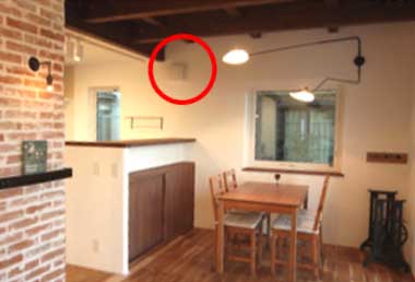 せせらぎ付きのダイニング