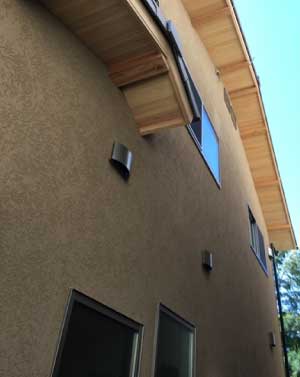 せせらぎ3台付き家の表