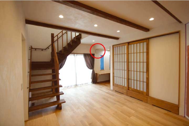 せせらぎ付きの広い部屋